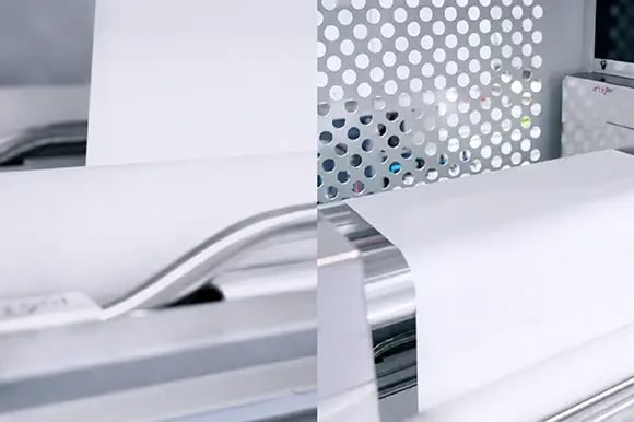 Contact rollers with white sleeves in Contiweb Fluid Applicator
